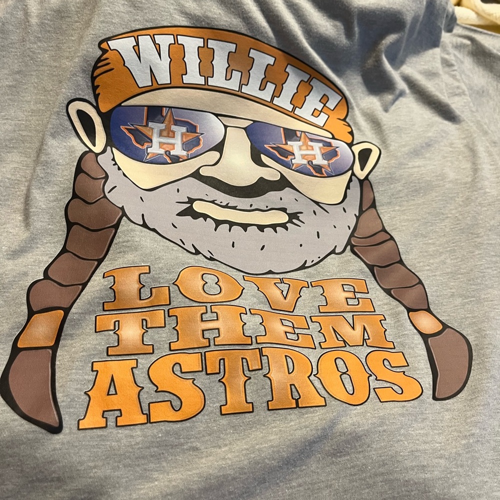 Sz L Hanes ComfortSoft Willie Nelson “Willie Love Them Astros” Heather Gray Tee - Picture 5 of 8